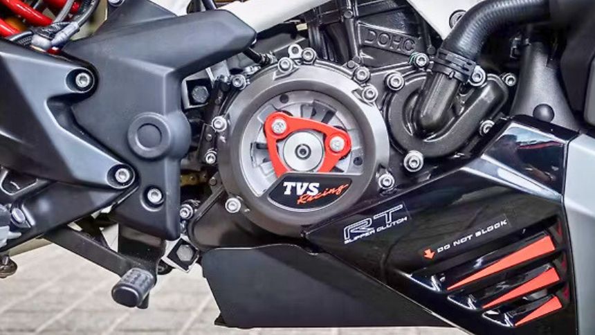 TVS Apache RR 310: संपूर्ण रिव्यू और 2025 में 10 बेहतरीन फीचर्स